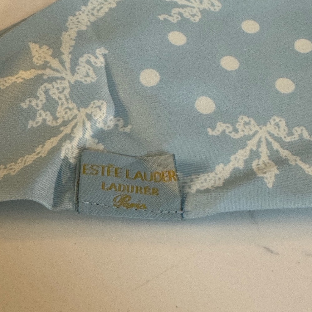🩵 NWT ESTEE LAUDER X LADUREE SCARF! - Picture 7 of 9
